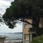 Vip Garden Jacuzzi Seaview In The Hearth Of Downtown La Spezia