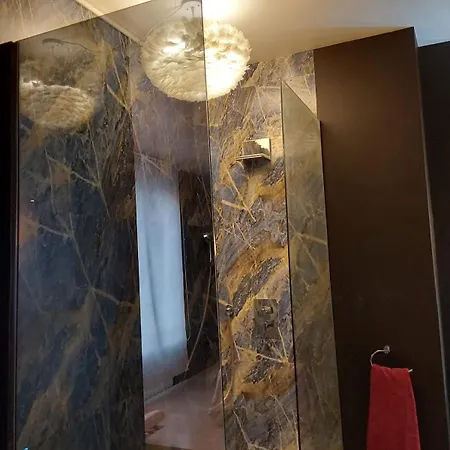 Διαμέρισμα Vip Garden Jacuzzi Seaview In The Hearth Of Downtown