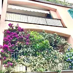 Apartmán Vip Garden Jacuzzi Seaview In The Hearth Of Downtown La Spezia