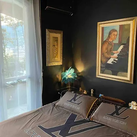 شقة Vip Garden Jacuzzi Seaview In The Hearth Of Downtown لا سبيتسْيا