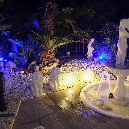Vip Garden Jacuzzi Seaview In The Hearth Of Downtown Appartement *