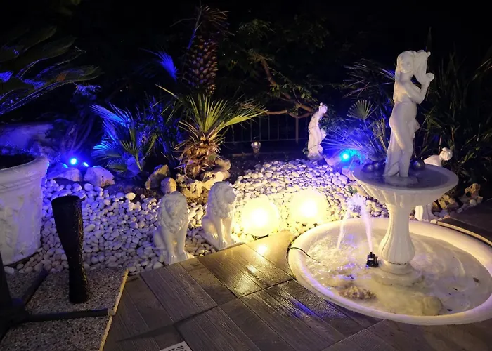 Vip Garden Jacuzzi Seaview In The Hearth Of Downtown Appartement La Spezia