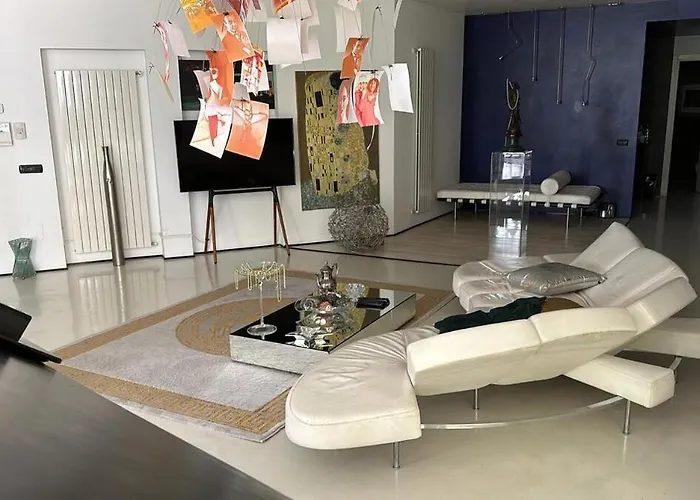 Appartement Vip Garden Jacuzzi Seaview In The Hearth Of Downtown La Spezia