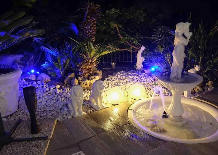 Vip Garden Jacuzzi Seaview In The Hearth Of Downtown Appartement *